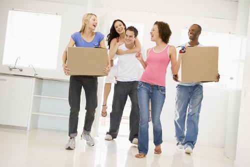 Moving truck service for homes and flats in Woolwich