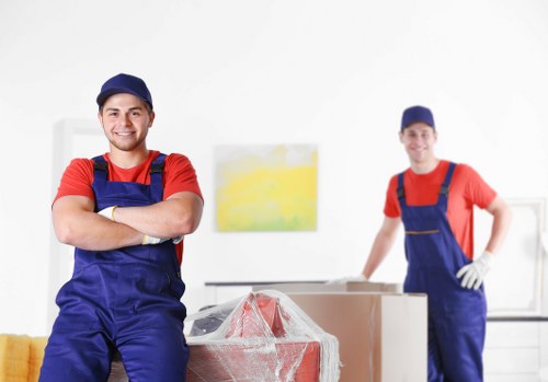 Local movers handling loading and access challenges in Woolwich