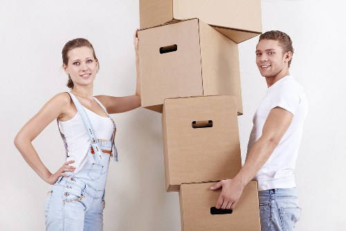 Man with van Woolwich handling household and business items