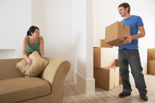 Free quote and transparent pricing for Man With Van Woolwich
